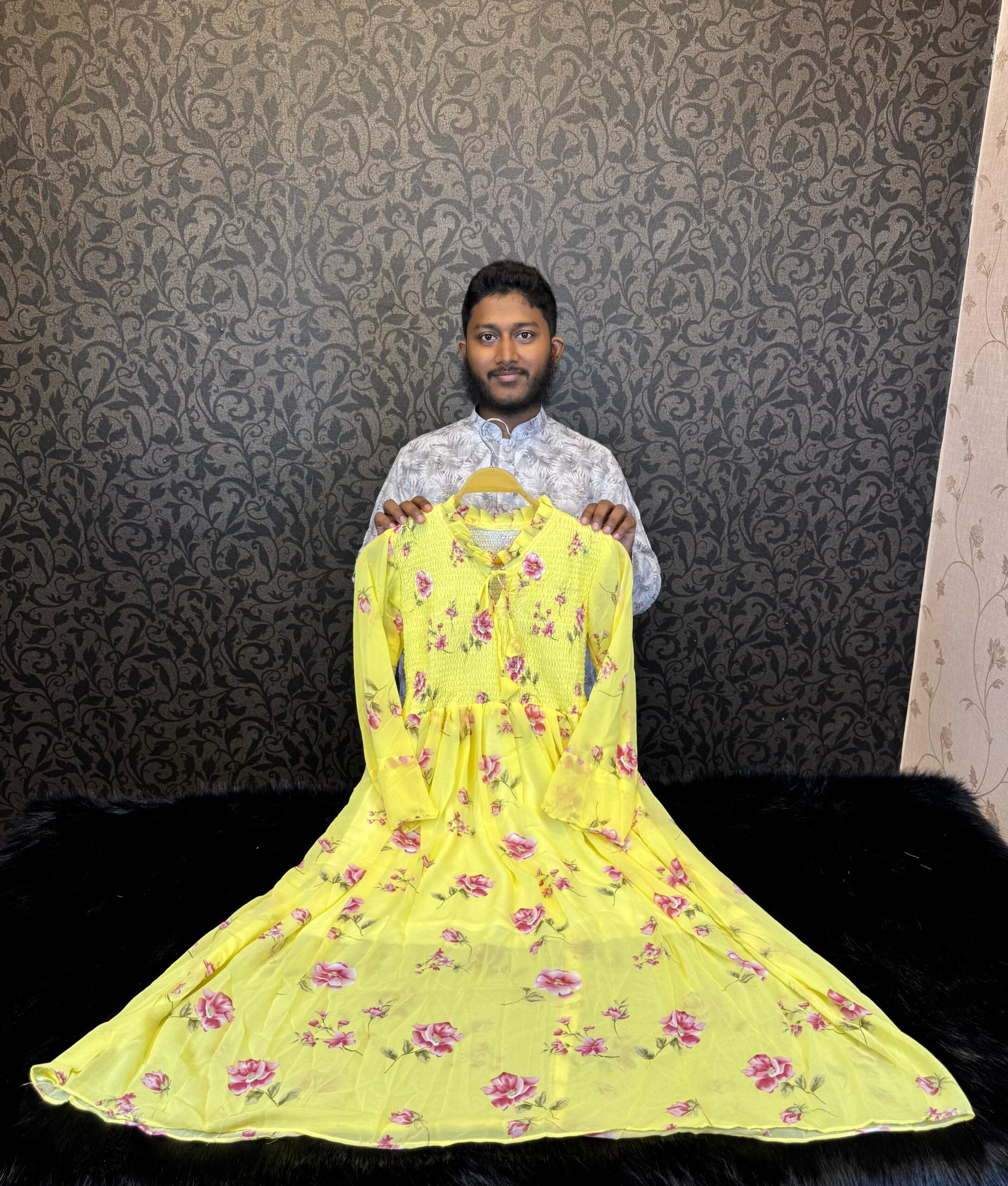 হলুদ কালার জর্জেট গাউন