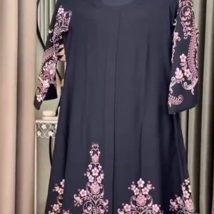 মাইশা কালো আবায়া গোলাপিফুল শুধু বোরকা