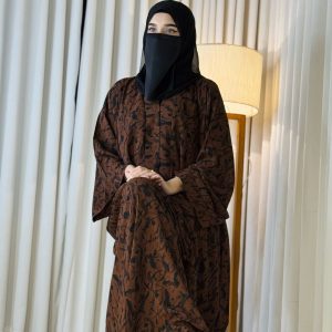 আয়েশা আবায়া কফিকালার শুধু বোরকা
