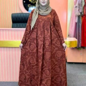 বক্স কুঁচি বোরকা খয়েরী কালার শুধু বোরকা